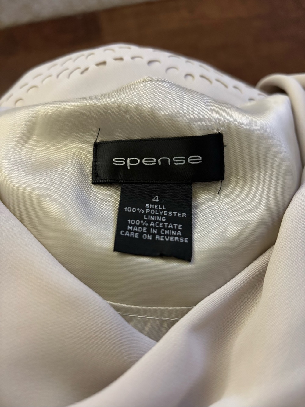 Spense Women Sz 4 Sleeveless lined laser cut draped neck Beige Scallop Hem Dress - Picture 10 of 11